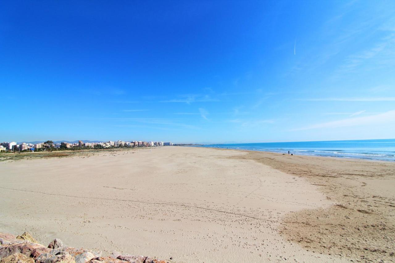 Global Properties, Apartamento A 200M De La Playa De Puerto De Sagunto Exterior photo
